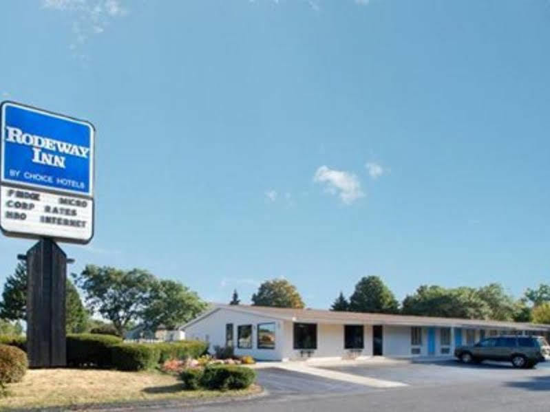 Rodeway Inn Findlay Buitenkant foto